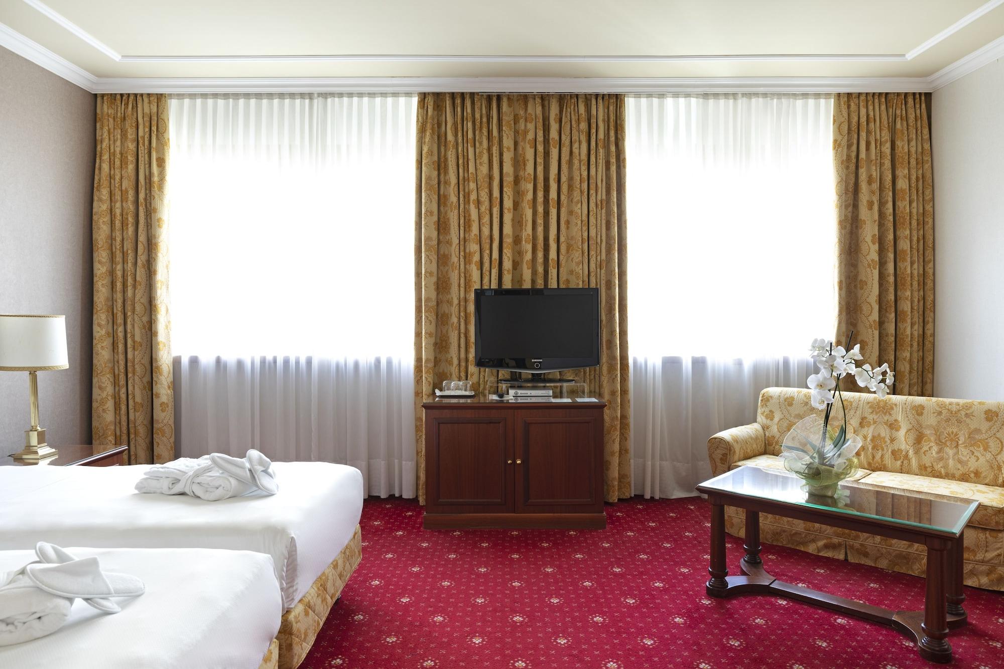 Hotel Internazionale Bologna Esterno foto