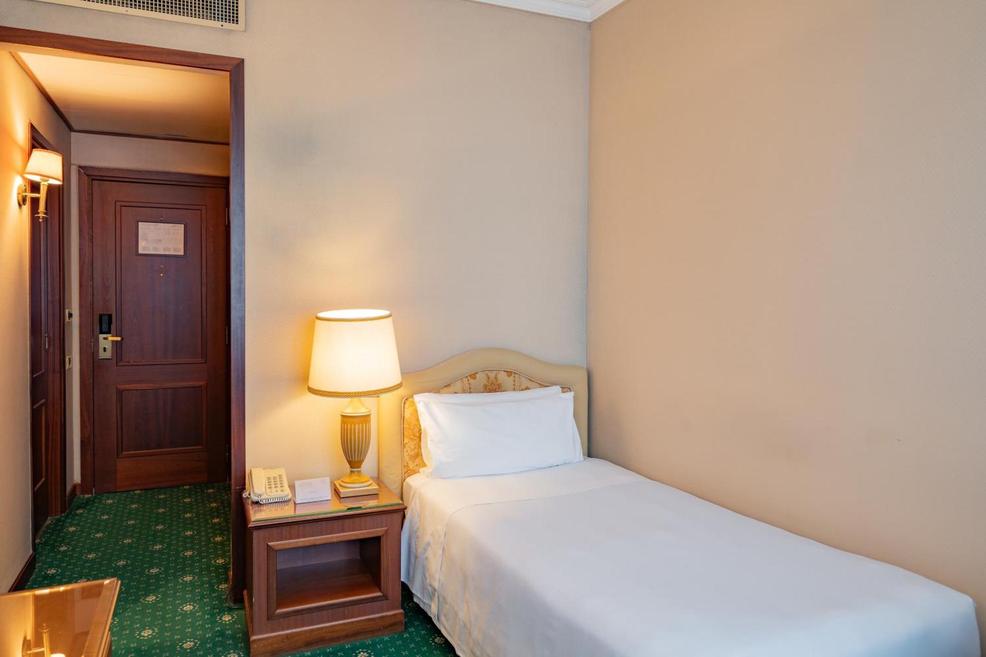 Hotel Internazionale Bologna Camera foto