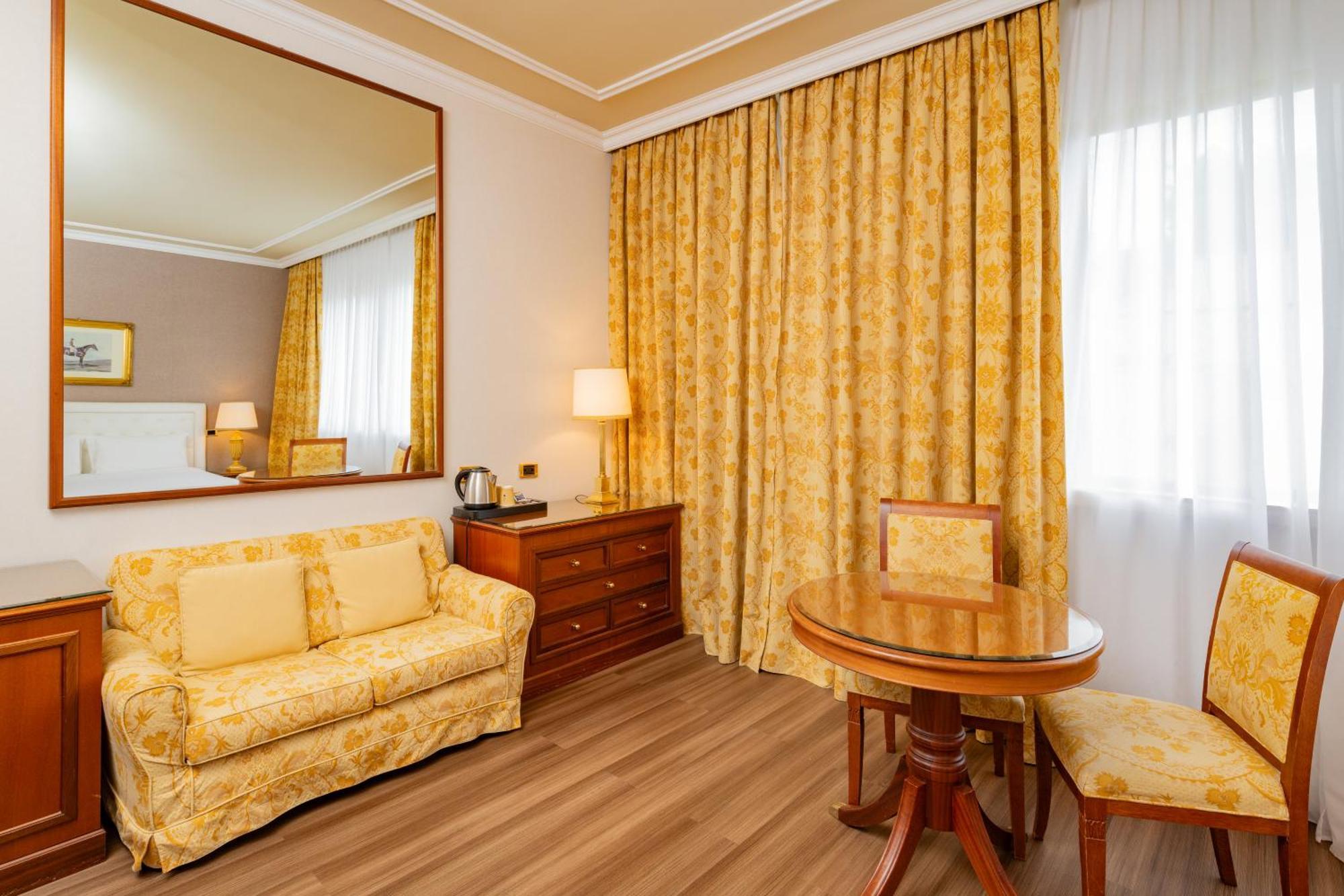 Hotel Internazionale Bologna Camera foto